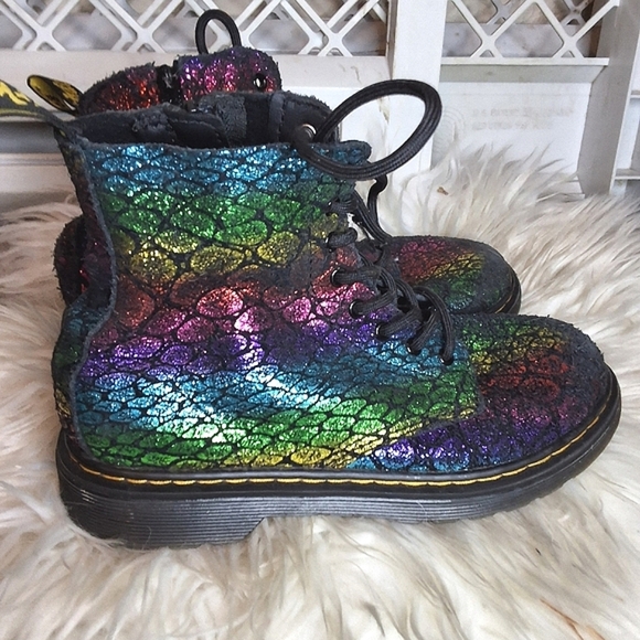 Dr. Martens iridescent croc pascal 1460 lace/ zip combat boots 3 - Picture 1 of 11